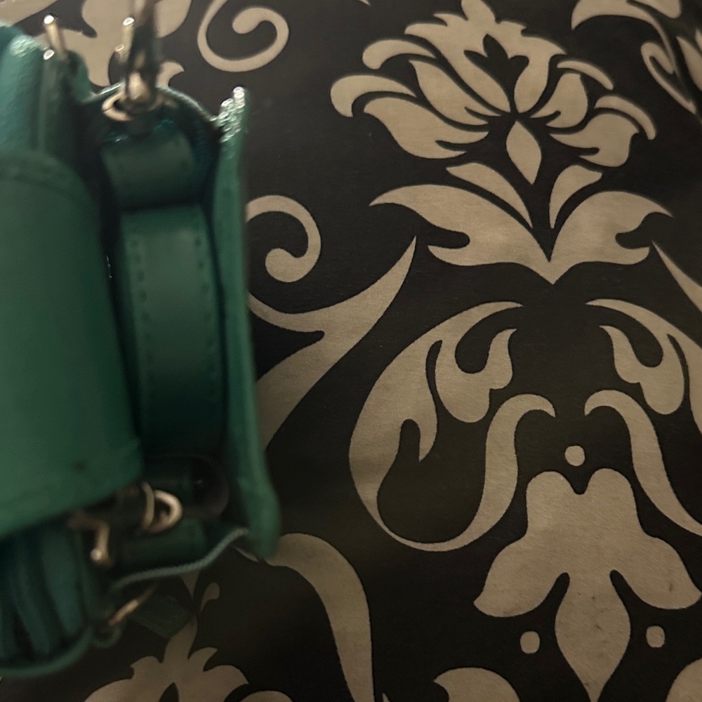 WalletBe Green Wallet - Picture 7 of 9